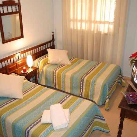 סלאמנקה Hostal Los Infantes מראה חיצוני תמונה
